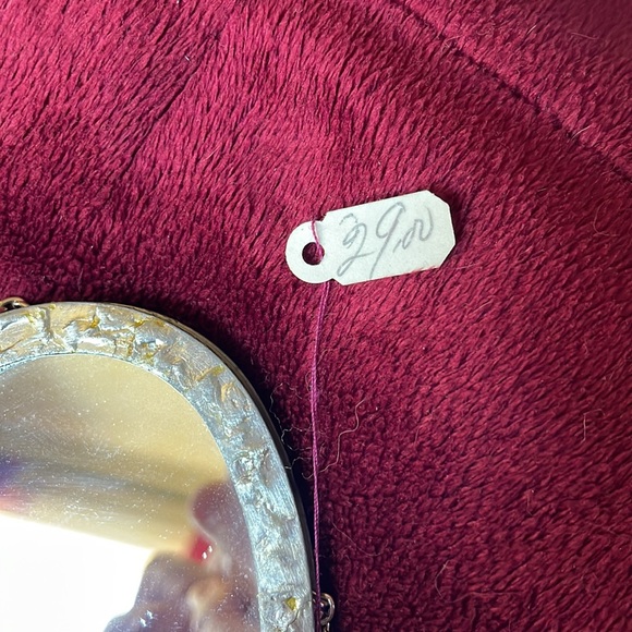 Mirror - Picture 4 of 6